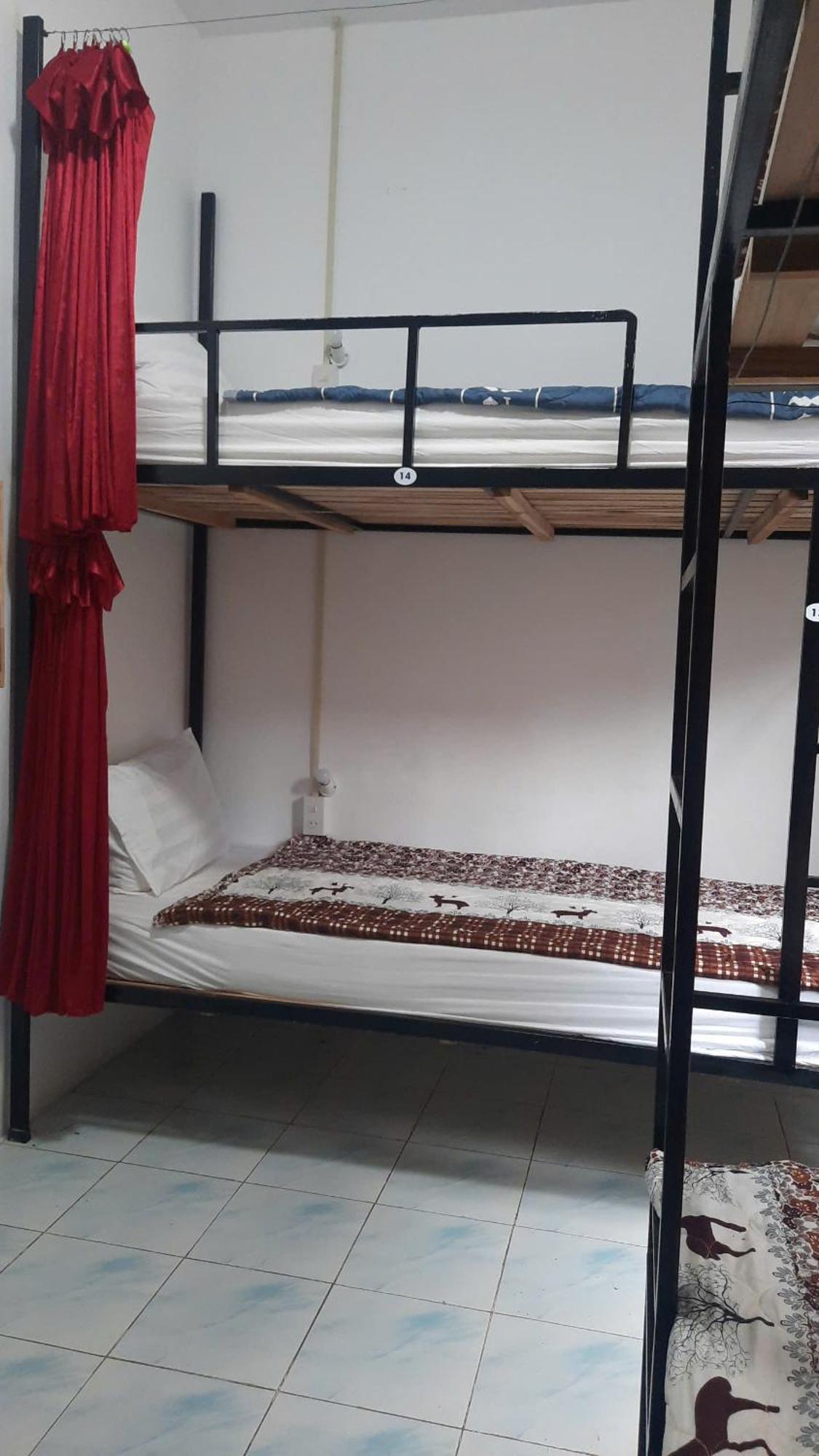 Aurora Backpackers Hostel Luang Prabang Extérieur photo