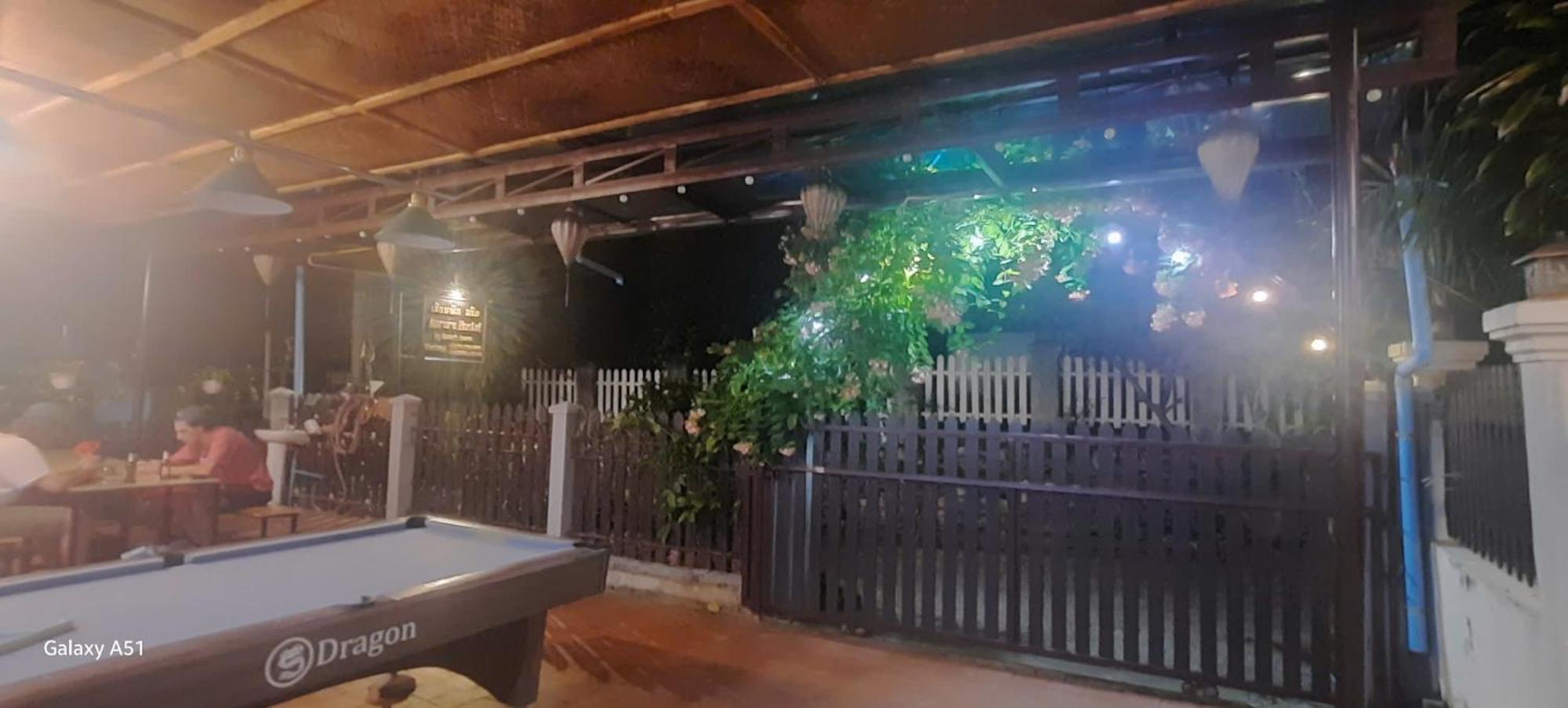 Aurora Backpackers Hostel Luang Prabang Extérieur photo