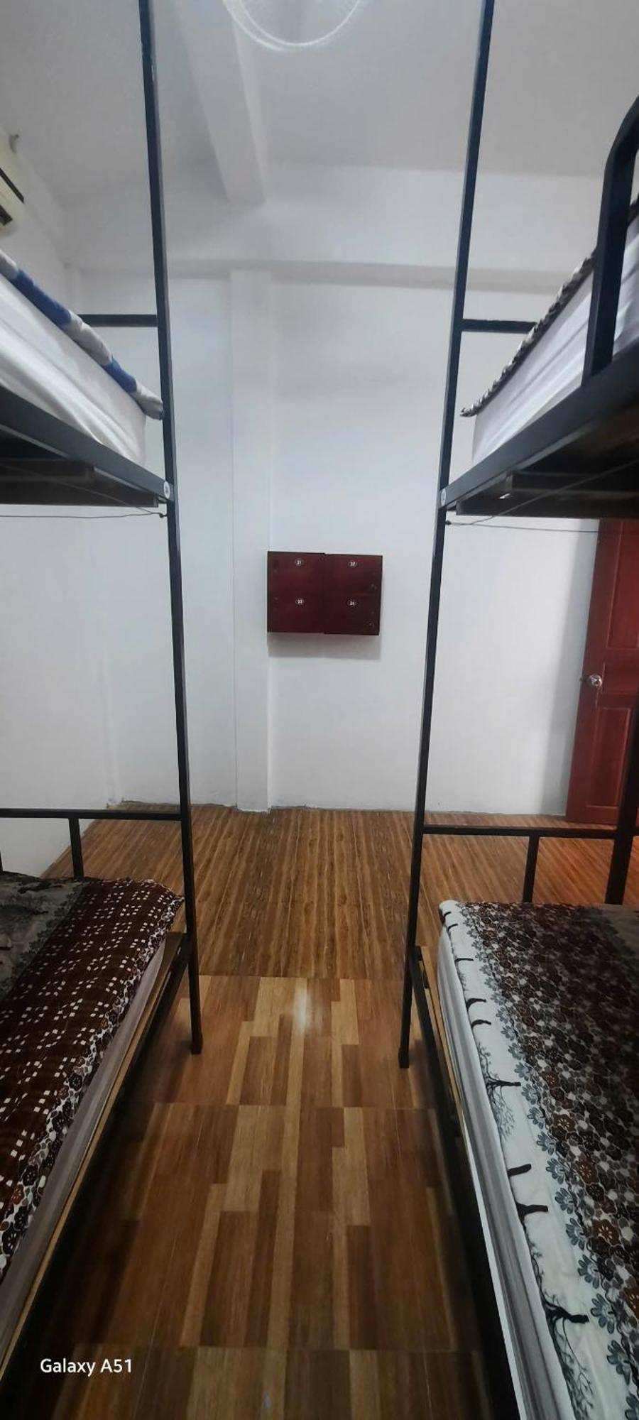 Aurora Backpackers Hostel Luang Prabang Extérieur photo